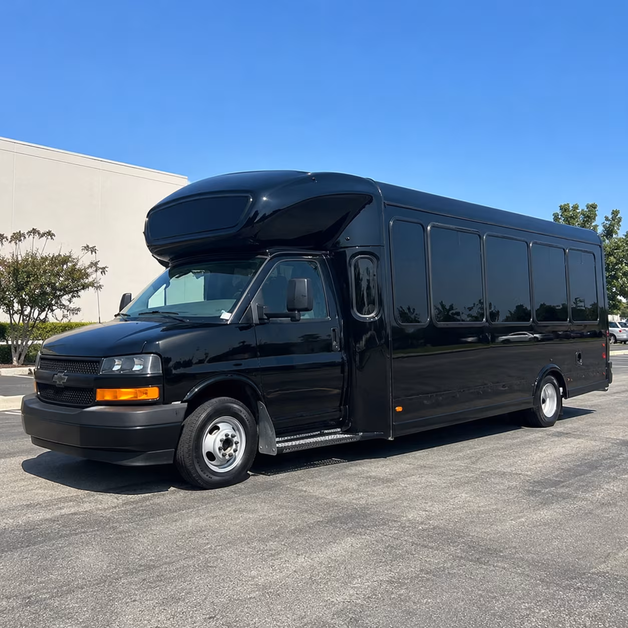 Las Vegas Birthday, Sweet 16, & Quinceañera Transportation party bus exterior